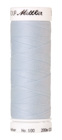 Mettler Seralon 200 m Nähfaden 0023 Hint of Blue aus 100 % Polyester auf Garnspule für Nähmaschine und Handnähen